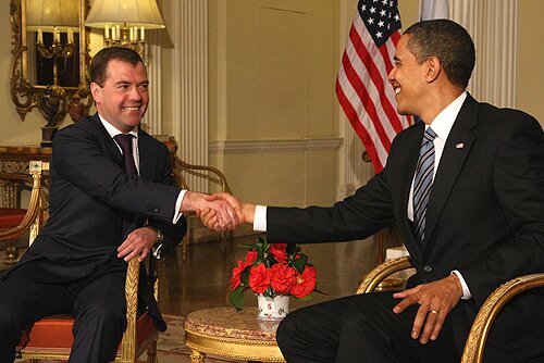 Obama und Medwedew beim G20-Gipfel in London am 1. April 2009